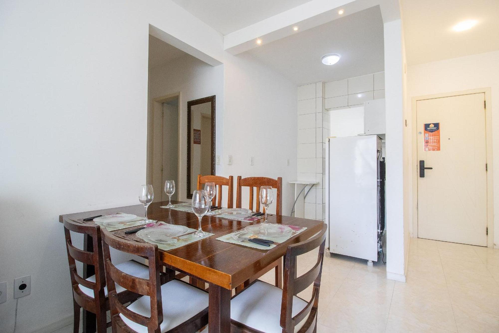 Apartamento Nvr62b - Quadra Mar, Sacada, 2 Dorm, Climatizado