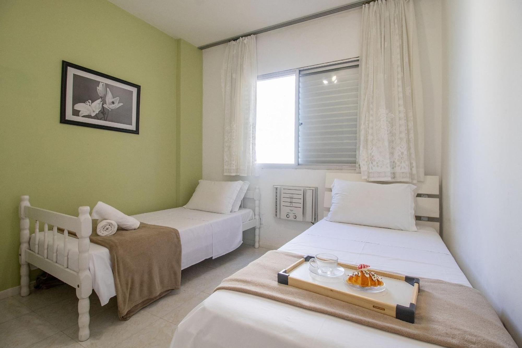 Nvr62b - Quadra Mar, Sacada, 2 Dorm, Climatizado Apartamento *